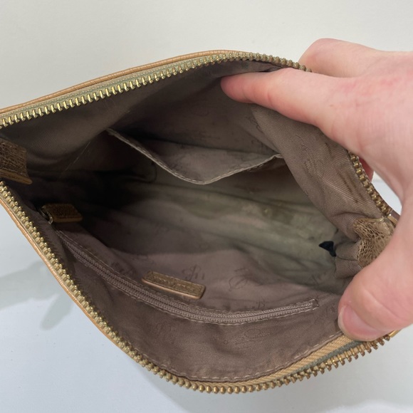 Cole Haan Sheila Leather Crossbody Purse Bag Gold w/ Matching Wallet / Set - Picture 6 of 9